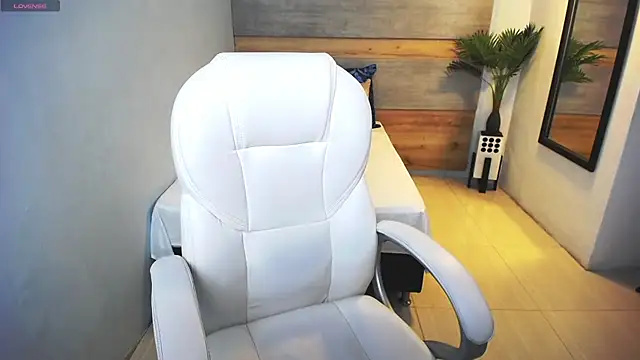 liseth fox online show from 03-14-25, 11:00