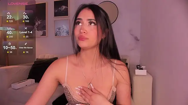 lara madisson online show from 11-17-25, 05:57