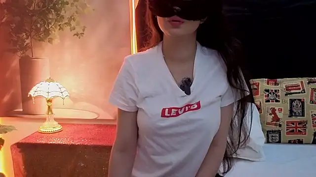 Snapshot of sexybaby22111 chatting on 10-22-25, 10:48 sexybaby22111 online show from 10-22-25, 10:48