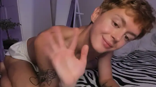 agelandreww online show from 10-26-25, 09:21