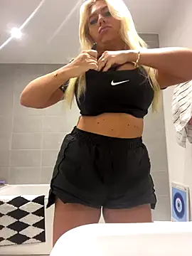 Arabellalee23 online show from 12-04-24, 02:04