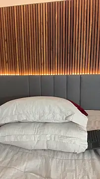 Snapshot of EmiilyAdams_ chatting on 02-23-26, 10:07 EmiilyAdams online show from 02-23-26, 10:07