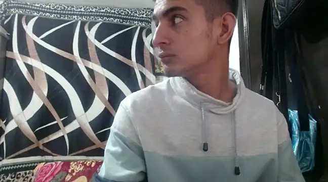 Snapshot of maria_and_angel chatting on 01-05-25, 02:06 maria and angel online show from 01-05-25, 02:06