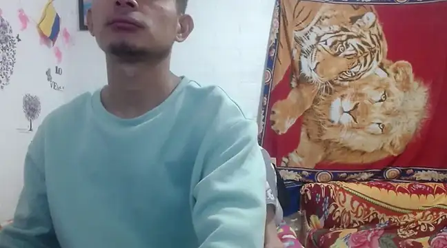 Snapshot of maria_and_angel chatting on 01-26-25, 02:14 maria and angel online show from 01-26-25, 02:14