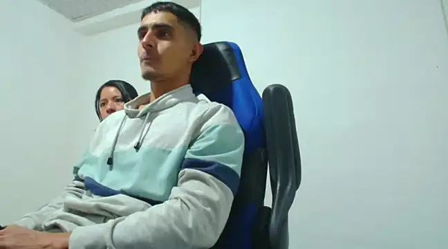 Snapshot of maria_and_angel chatting on 02-04-25, 02:49 maria and angel online show from 02-04-25, 02:49