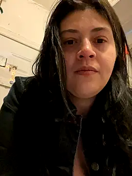 kriztal pretty online show from 11-29-25, 06:27