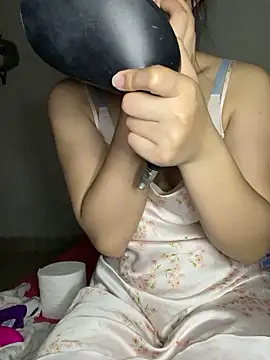 Snapshot of ali_za88 chatting on 04-03-26, 05:22 ali za88 online show from 04-03-26, 05:22