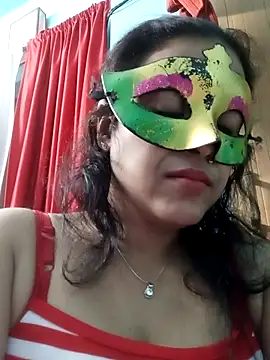 Snapshot of LOVERIAKOL chatting on 01-01-25, 04:29 LOVERIAKOL online show from 01-01-25, 04:29