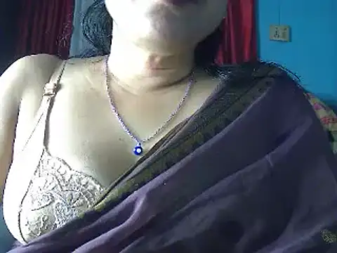 Snapshot of LOVERIAKOL chatting on 01-13-25, 12:02 LOVERIAKOL online show from 01-13-25, 12:02