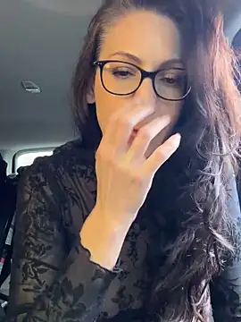 BeautifulMesss online show from 10-29-25, 03:36