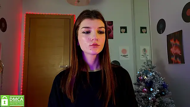 Snapshot of Bunny_ShyGirl chatting on 01-14-25, 07:06 Bunny ShyGirl online show from 01-14-25, 07:06