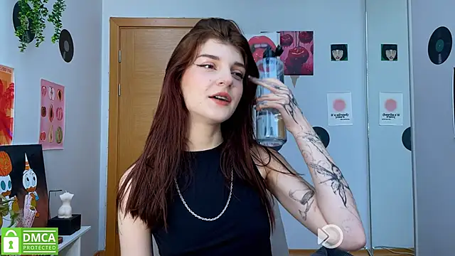 Snapshot of Bunny_ShyGirl chatting on 02-15-25, 07:49 Bunny ShyGirl online show from 02-15-25, 07:49