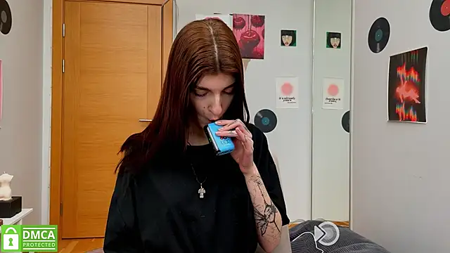 Snapshot of Bunny_ShyGirl chatting on 02-20-25, 08:28 Bunny ShyGirl online show from 02-20-25, 08:28