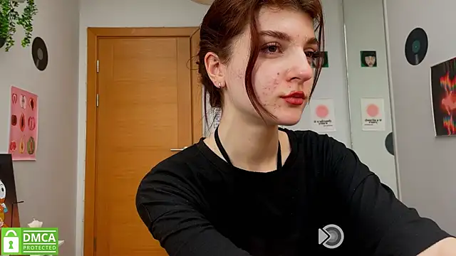 Snapshot of Bunny_ShyGirl chatting on 02-27-25, 07:12 Bunny ShyGirl online show from 02-27-25, 07:12