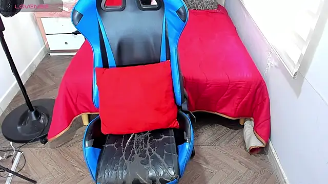 Snapshot of Backsex_boy chatting on 11-06-25, 03:46 Backsex boy online show from 11-06-25, 03:46