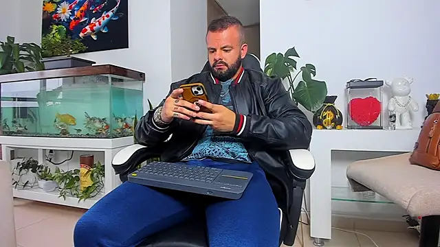 Johnnygrayson1 online show from 10-11-25, 09:57