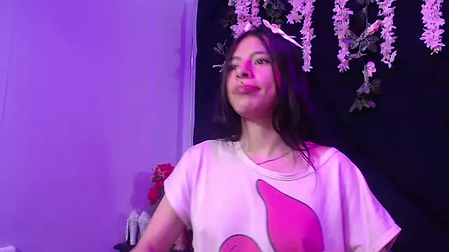 Sasha Petitte online show from 03-04-25, 05:53