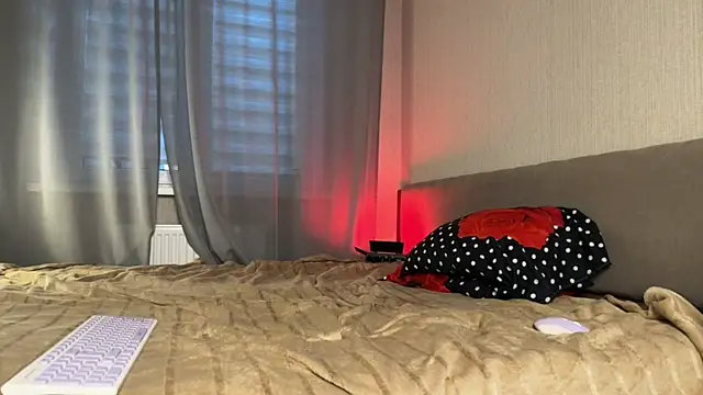 weshycouple online show from 10-15-25, 07:25