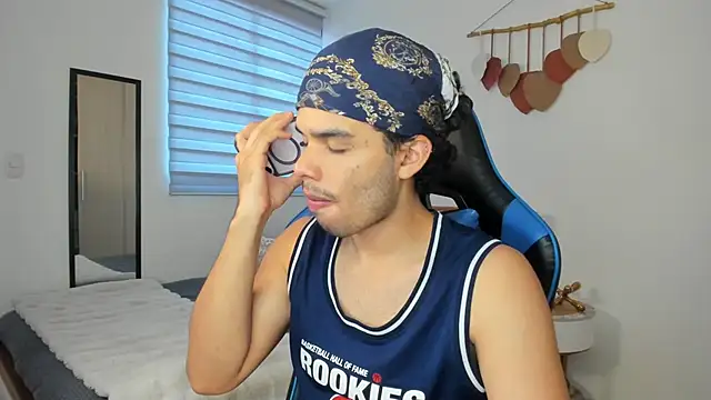 Snapshot of mateoleonee chatting on 02-03-25, 05:03 mateoleonee online show from 02-03-25, 05:03