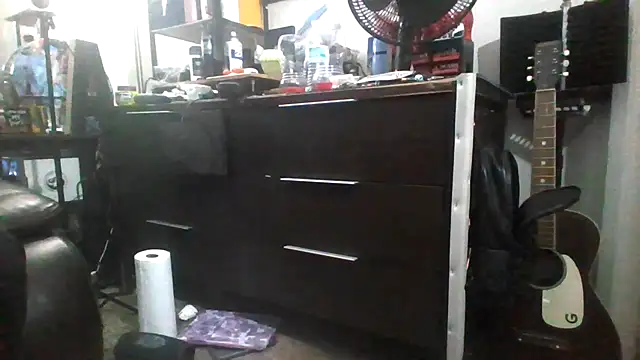 Snapshot of Antoniothedon chatting on 01-13-26, 08:58 Antoniothedon online show from 01-13-26, 08:58