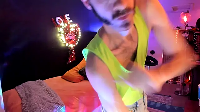 leatherz69 online show from 03-08-25, 05:59