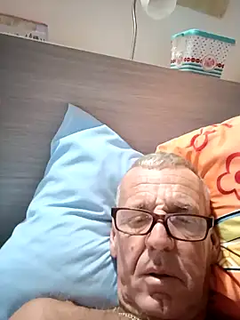 Freddy1962 online show from 12-16-24, 08:48