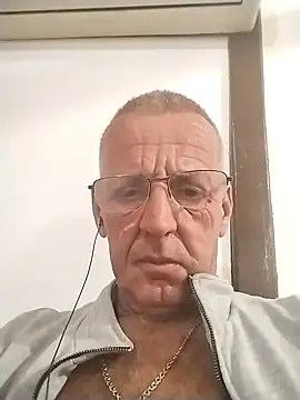 Freddy1962 online show from 01-17-25, 07:05