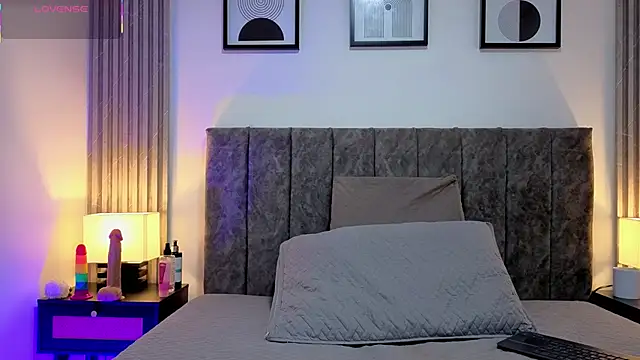 Ema Stone65 online show from 02-25-26, 07:45