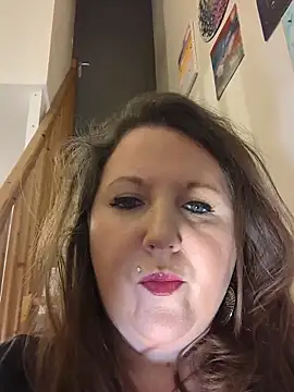 Snapshot of Candy-Desire chatting on 02-16-26, 08:16 Candy-Desire online show from 02-16-26, 08:16