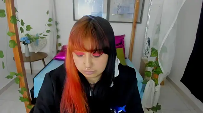 lussyevans24 online show from 01-30-25, 03:55