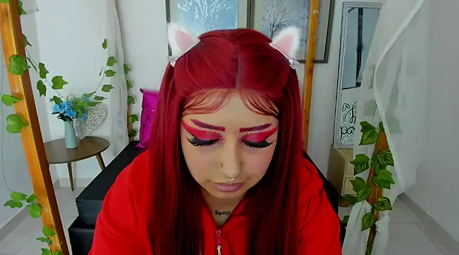 lussyevans24 online show from 02-02-25, 04:15