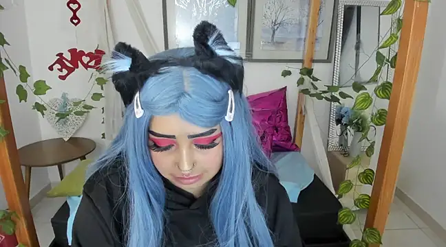 lussyevans24 online show from 03-11-25, 10:18