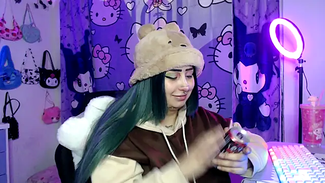 lussyevans24 online show from 10-26-25, 05:46