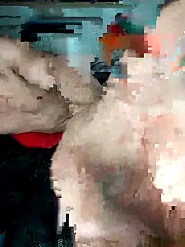 Snapshot of Dennis_2024 chatting on 10-19-25, 07:03 Dennis 2024 online show from 10-19-25, 07:03