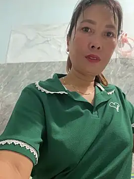 Linaannn online show from 12-14-25, 11:53