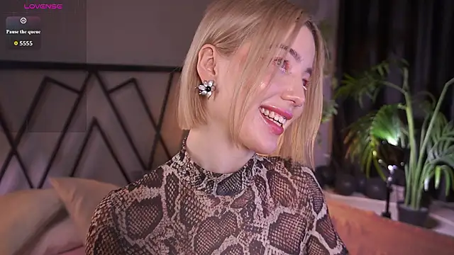 LindaThacker online show from 03-02-26, 05:08