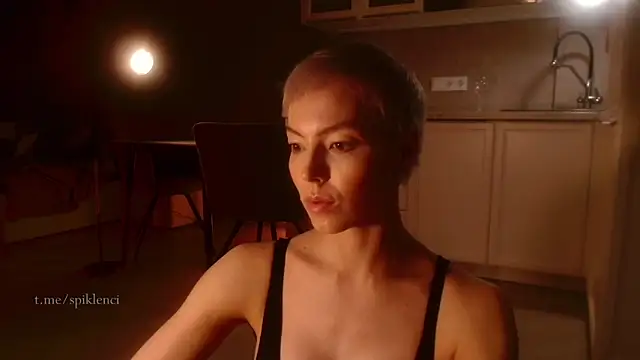 spiklencii online show from 10-17-25, 03:36