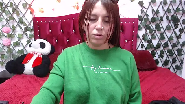 Snapshot of Melani_cute02 chatting on 03-09-25, 09:57 Melani cute02 online show from 03-09-25, 09:57