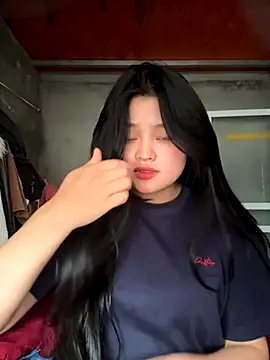 Snapshot of Anges893 chatting on 10-25-25, 05:15 Anges893 online show from 10-25-25, 05:15