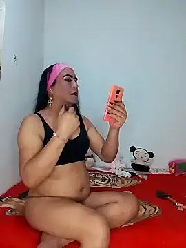 Natasha Hart online show from 12-22-25, 01:24