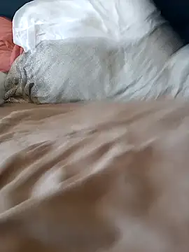 Snapshot of Localboi3 chatting on 01-12-25, 05:22 Localboi3 online show from 01-12-25, 05:22