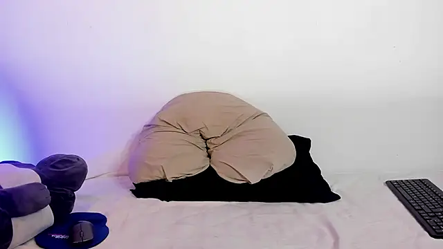 Snapshot of Joao_Batista_Oficial chatting on 02-21-26, 03:40 Joao Batista Oficial online show from 02-21-26, 03:40