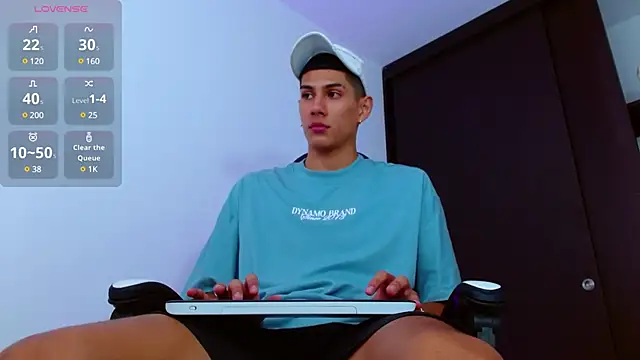 Valerio 20 online show from 02-15-25, 08:22