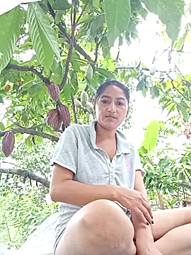 AdelinaMiran90 online show from 09-19-25, 03:34