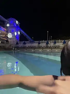 Snapshot of _nobara__ chatting on 12-21-24, 12:53 nobara online show from 12-21-24, 12:53