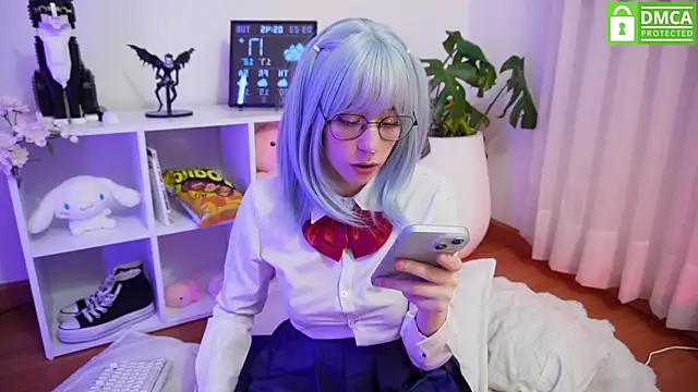 Snapshot of _nobara__ chatting on 09-23-25, 10:46 nobara online show from 09-23-25, 10:46