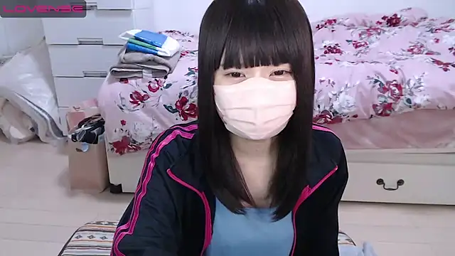 Snapshot of AMI___oO chatting on 02-11-25, 09:09 AMI oO online show from 02-11-25, 09:09