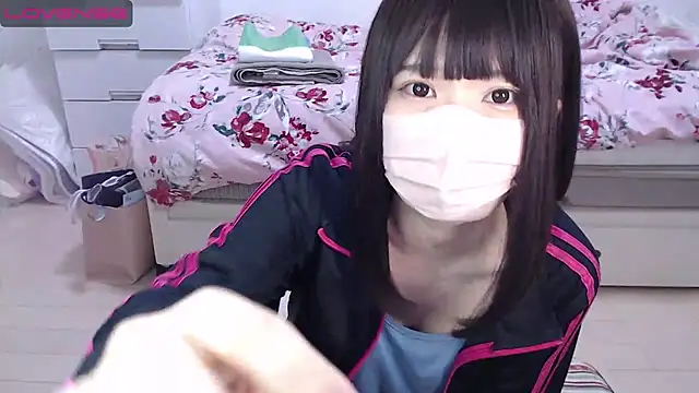 Snapshot of AMI___oO chatting on 02-21-25, 08:05 AMI oO online show from 02-21-25, 08:05