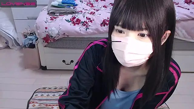 Snapshot of AMI___oO chatting on 03-07-25, 10:10 AMI oO online show from 03-07-25, 10:10