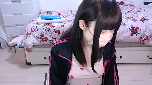 Snapshot of AMI___oO chatting on 09-27-25, 12:04 AMI oO online show from 09-27-25, 12:04